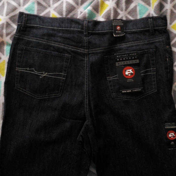 New York & Company Denim - Nwt New York & Company dark wash jeans